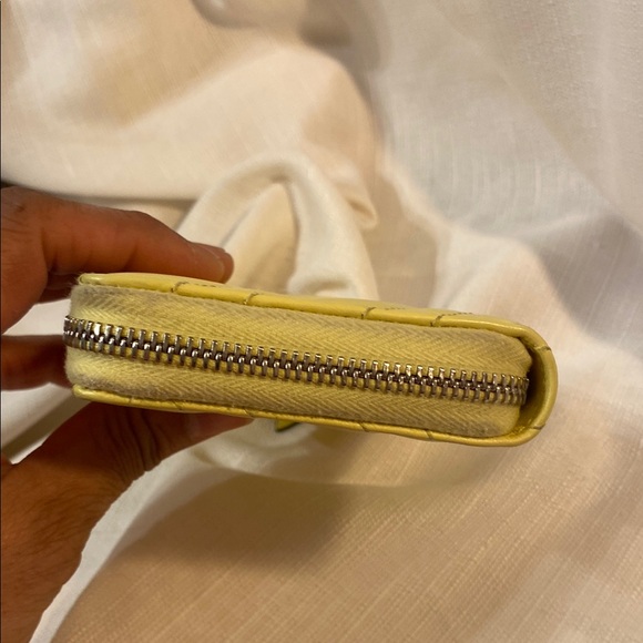 Gucci Marmont Leather Zip Around Wallet Full Inclusion - Picture 7 of 16